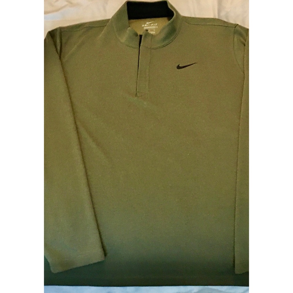 Men’s Nike Dri-Fit long sleeved thermal zip-up top